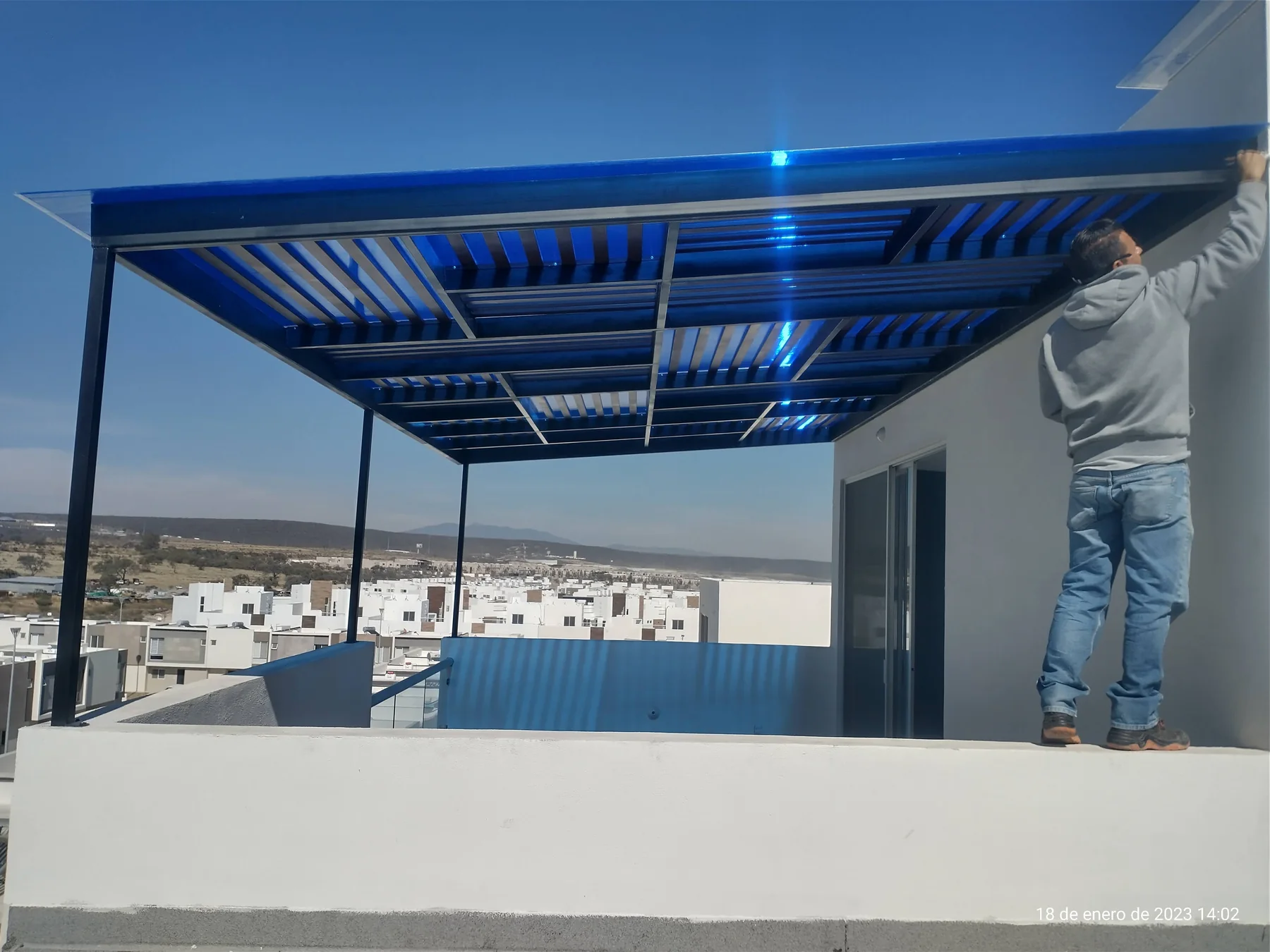 Pérgola / estructura realizada por Grupo FyS